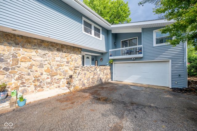 2004 Fairway Drive, Greencastle, IN 46135