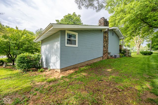 2004 Fairway Drive, Greencastle, IN 46135