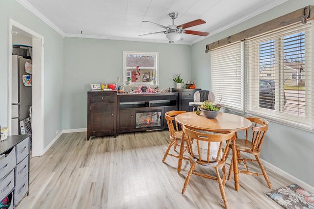 957 MacArthur DRIVE, Manitowoc, WI 54220