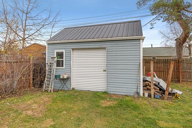 957 MacArthur DRIVE, Manitowoc, WI 54220