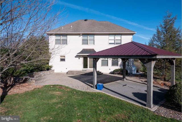 6516 GERMANS CORNERS RD, Germansville, PA 18053