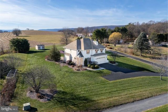 6516 GERMANS CORNERS RD, Germansville, PA 18053