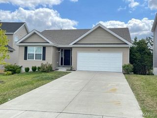 606 Horseshoe Bend Drive, Wentzville, MO 63385
