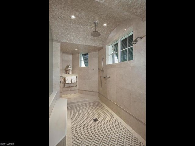 2129 Canna CT, Naples, FL 34105
