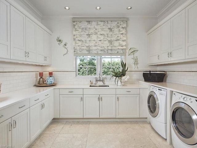 2129 Canna CT, Naples, FL 34105