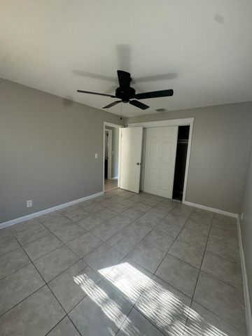 8817 Dania Drive, Palm Beach Gardens, FL 33410