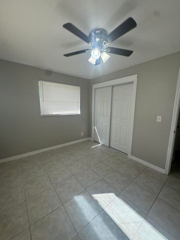 8817 Dania Drive, Palm Beach Gardens, FL 33410