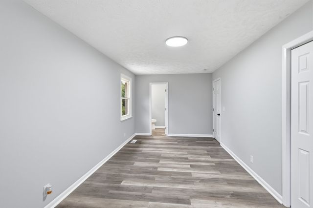 725 Roman Dr, Nashville, TN 37207