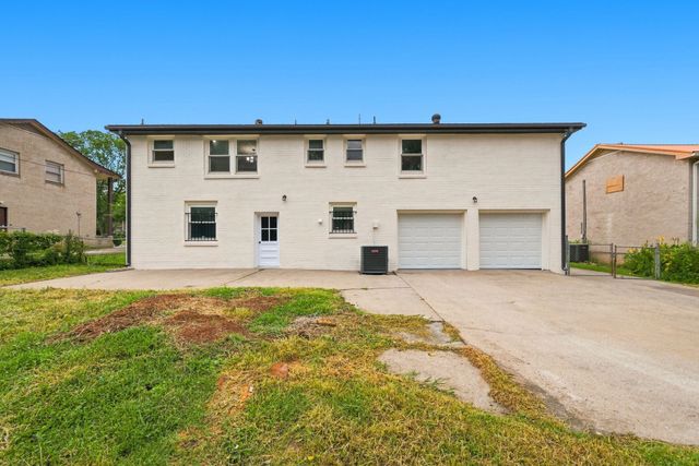 725 Roman Dr, Nashville, TN 37207