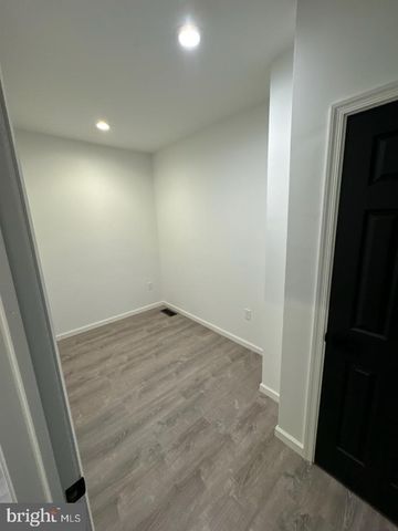 2142 PENROSE AVE, Baltimore, MD 21223