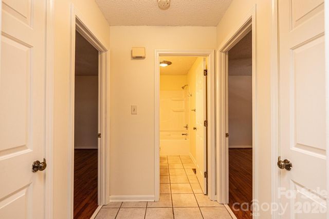 5284 Lisa Lane, Hickory, NC 28602