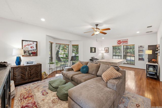 13102 N HUNTERS CIR, San Antonio, TX 78230