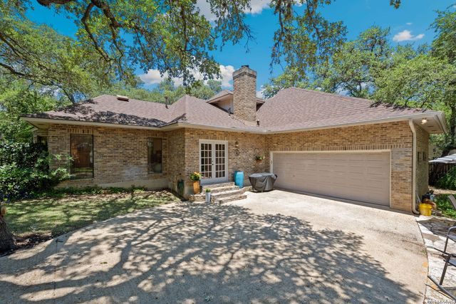 13102 N HUNTERS CIR, San Antonio, TX 78230