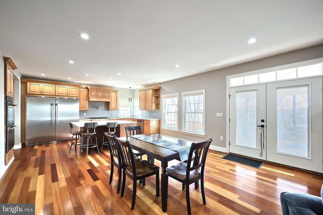 4440 BEARDS SCHOOL RD, Spring Grove, PA 17362