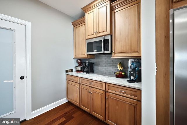 4440 BEARDS SCHOOL RD, Spring Grove, PA 17362