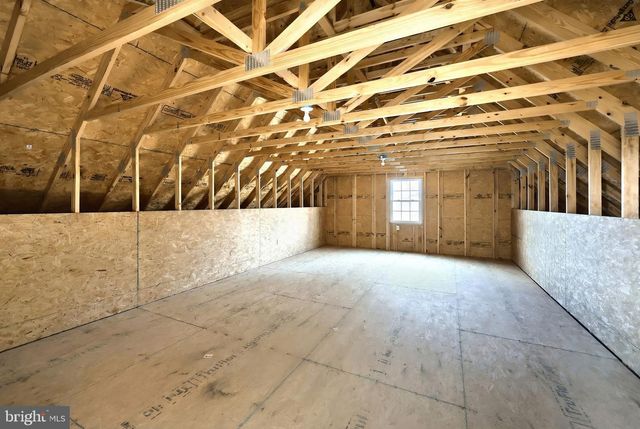 4440 BEARDS SCHOOL RD, Spring Grove, PA 17362