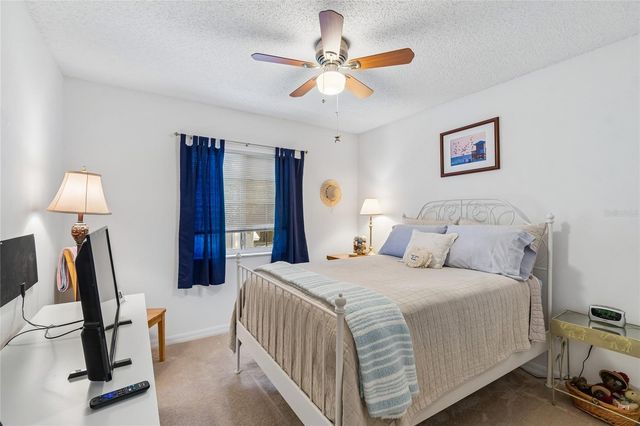 4009 DOLPHIN DRIVE, Tampa, FL 33617