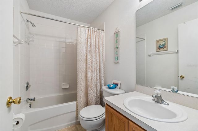 4009 DOLPHIN DRIVE, Tampa, FL 33617