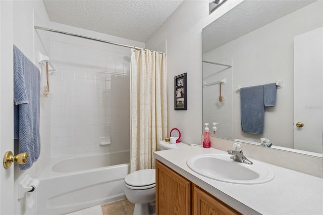 4009 DOLPHIN DRIVE, Tampa, FL 33617