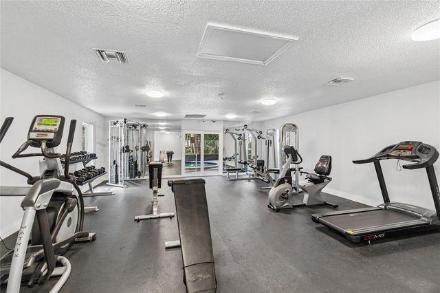 4009 DOLPHIN DRIVE, Tampa, FL 33617