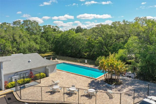 4009 DOLPHIN DRIVE, Tampa, FL 33617