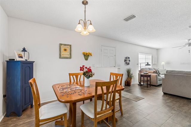 4009 DOLPHIN DRIVE, Tampa, FL 33617