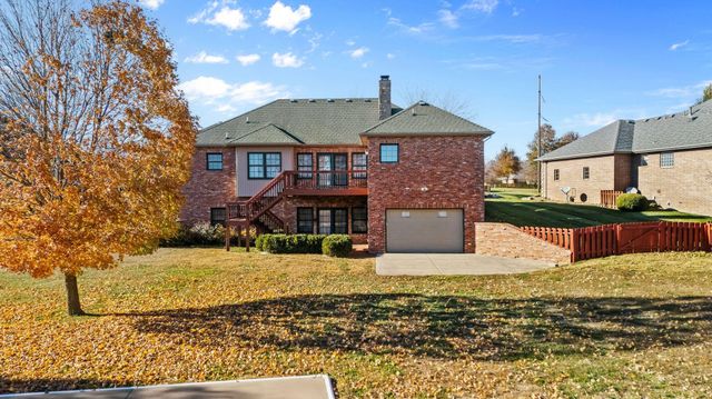 5072 E Hedgerow Drive, Springfield, MO 65802