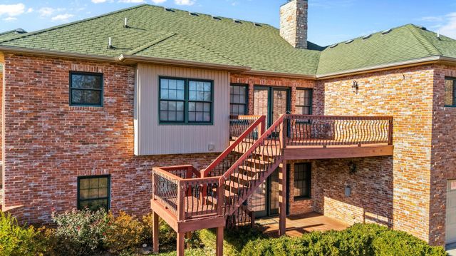 5072 E Hedgerow Drive, Springfield, MO 65802