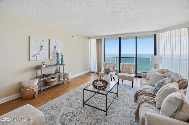 1221 S 1ST Street 10B, Jacksonville Beach, FL 32250