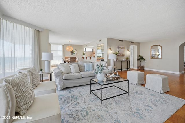 1221 S 1ST Street 10B, Jacksonville Beach, FL 32250