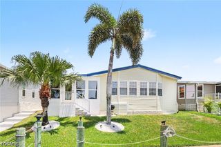 17550 Canal Cove CT, Fort Myers Beach, FL 33931