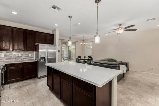 10243 W TOWNLEY Avenue, Peoria, AZ 85345