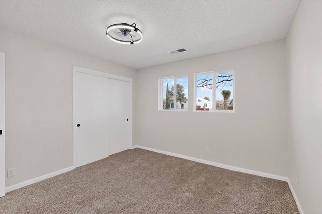 4702 El Bardo Court SE, Rio Rancho, NM 87124