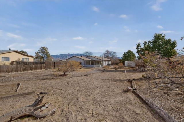4702 El Bardo Court SE, Rio Rancho, NM 87124