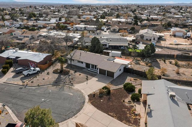 4702 El Bardo Court SE, Rio Rancho, NM 87124