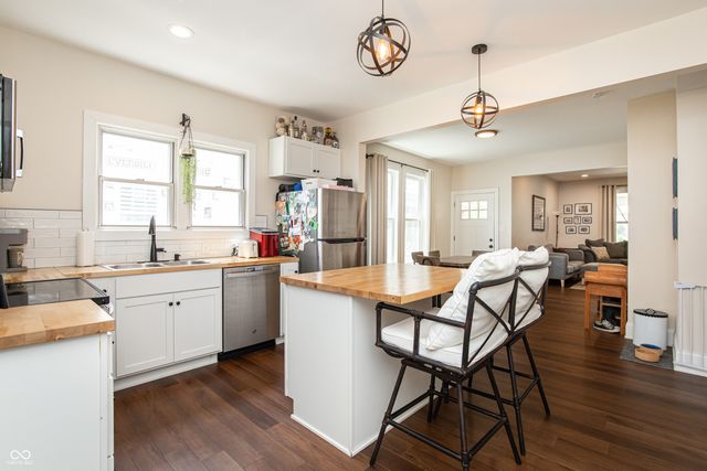 405 N Keystone Avenue 405, Indianapolis, IN 46201