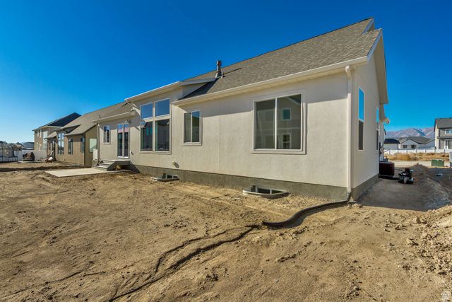 5344 N HONEY SUCKLE WAY, Eagle Mountain, UT 84005