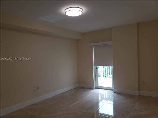 2740 SW 28th Terrace 209, Miami, FL 33133
