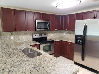 2740 SW 28th Terrace 209, Miami, FL 33133