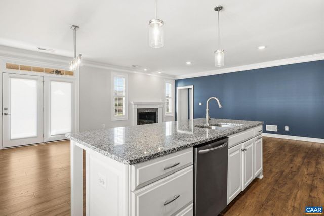 1375 BEAR ISLAND PKWY, Zion Crossroads, VA 22942