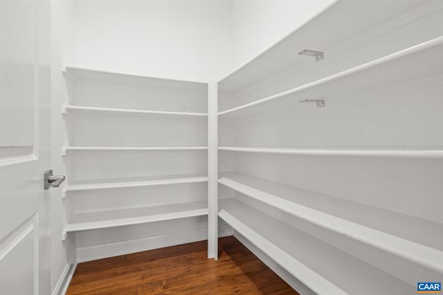 1375 BEAR ISLAND PKWY, Zion Crossroads, VA 22942