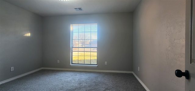 4017 SW Rolling Hills Dr, Lawton, OK 73505