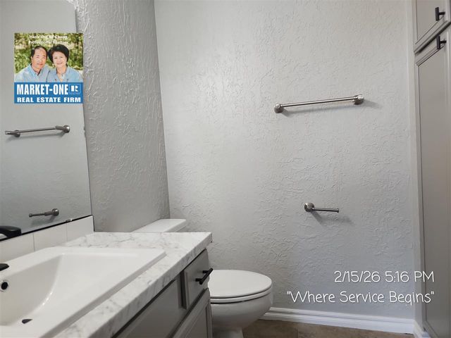 4017 SW Rolling Hills Dr, Lawton, OK 73505