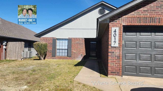 4017 SW Rolling Hills Dr, Lawton, OK 73505