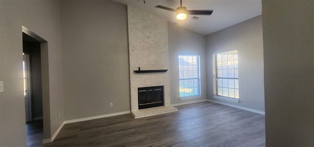 4017 SW Rolling Hills Dr, Lawton, OK 73505