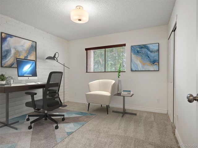 1060 S Parker Road 23, Denver, CO 80231