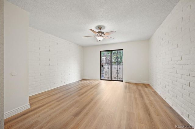 1060 S Parker Road 23, Denver, CO 80231