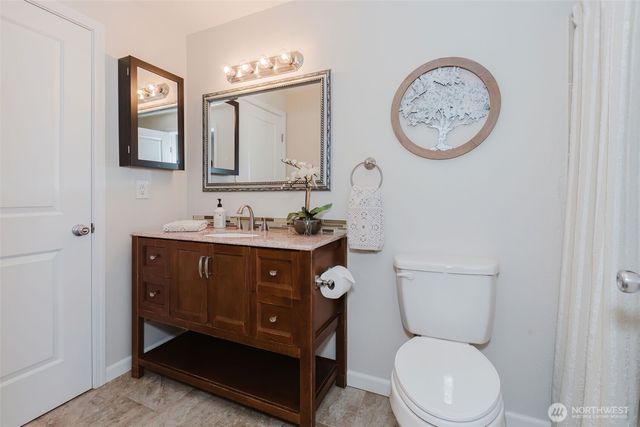 611 NE Conifer Drive, Bremerton, WA 98311