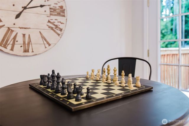 611 NE Conifer Drive, Bremerton, WA 98311