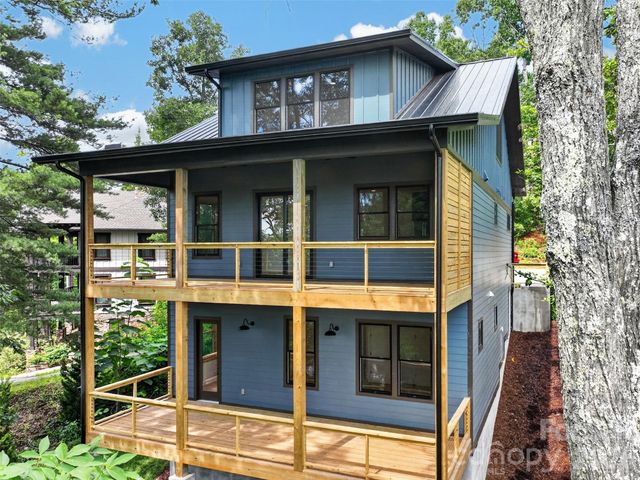 27 Denali Drive, Asheville, NC 28806